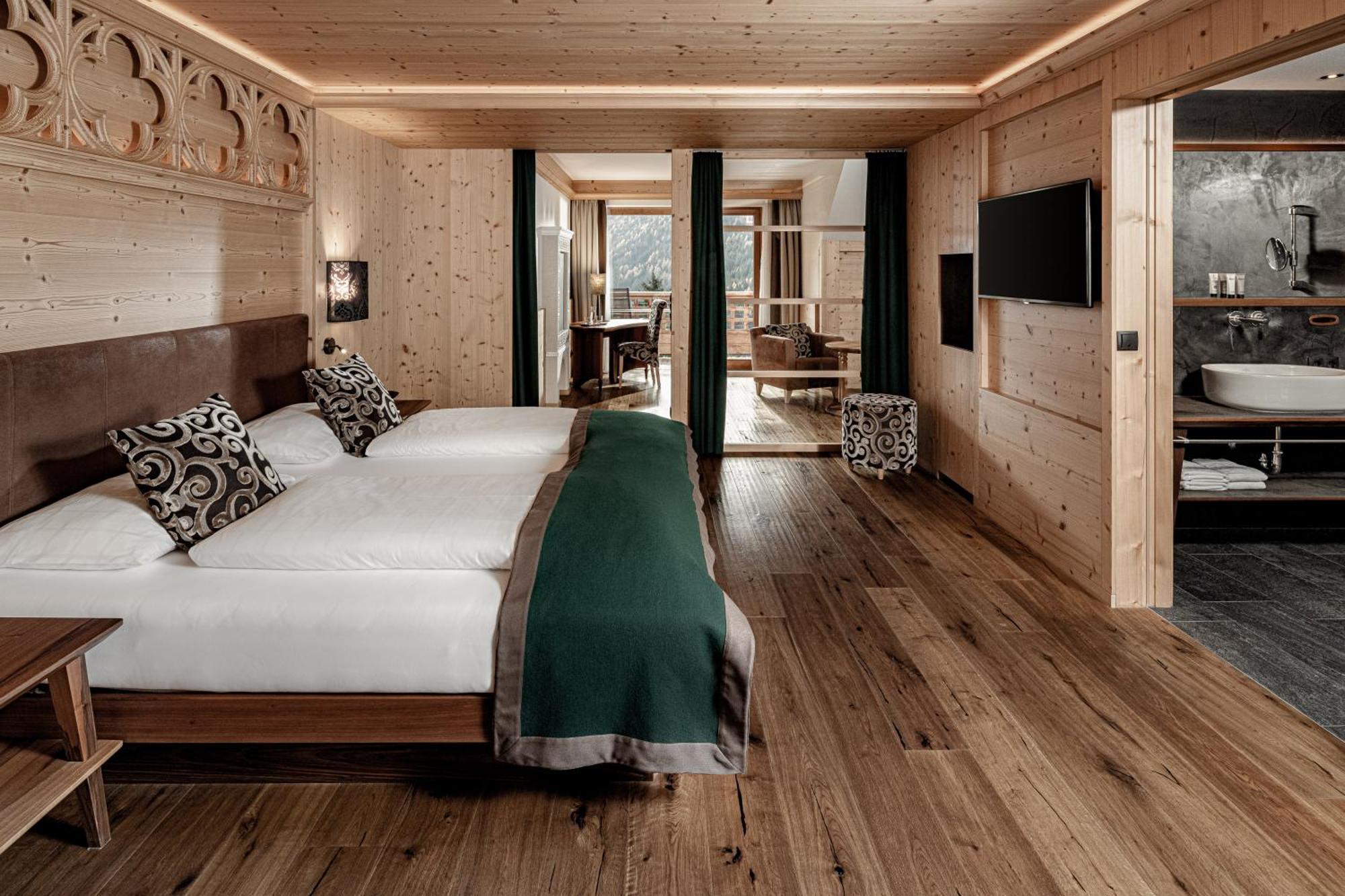 Hotel Masl فاليس المظهر الخارجي الصورة